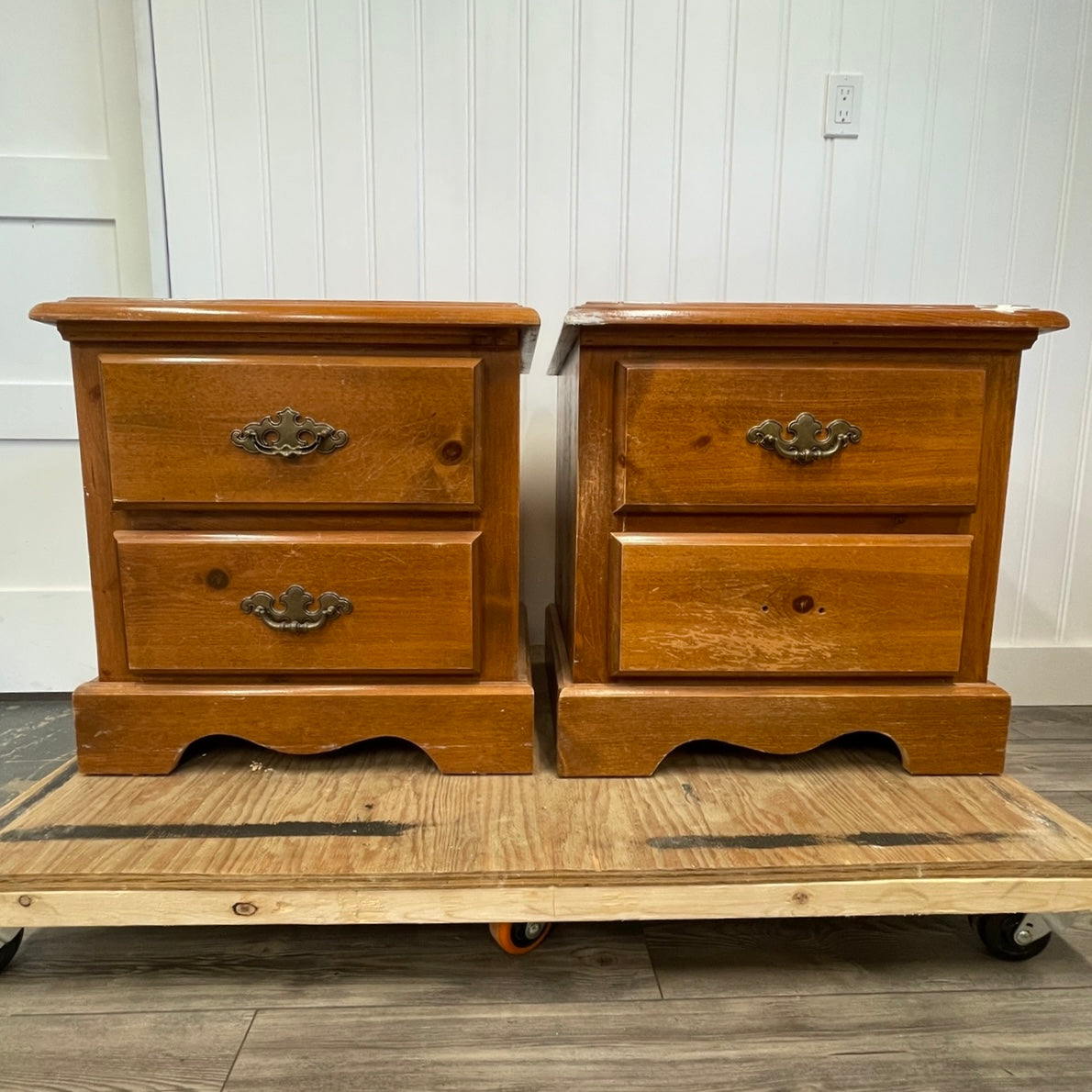 Bedside Tables (Set of 2)