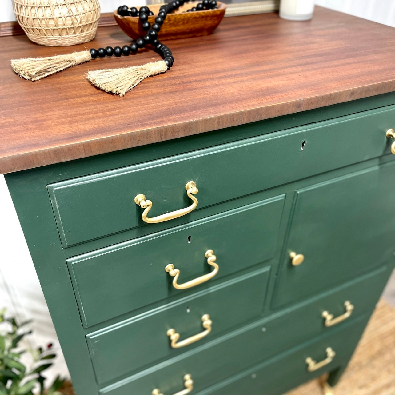 Vintage Hutch in Manor Green