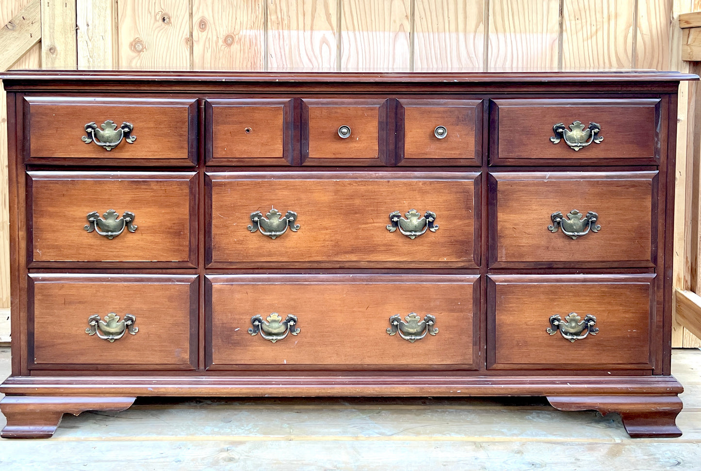 9 Drawer Dresser