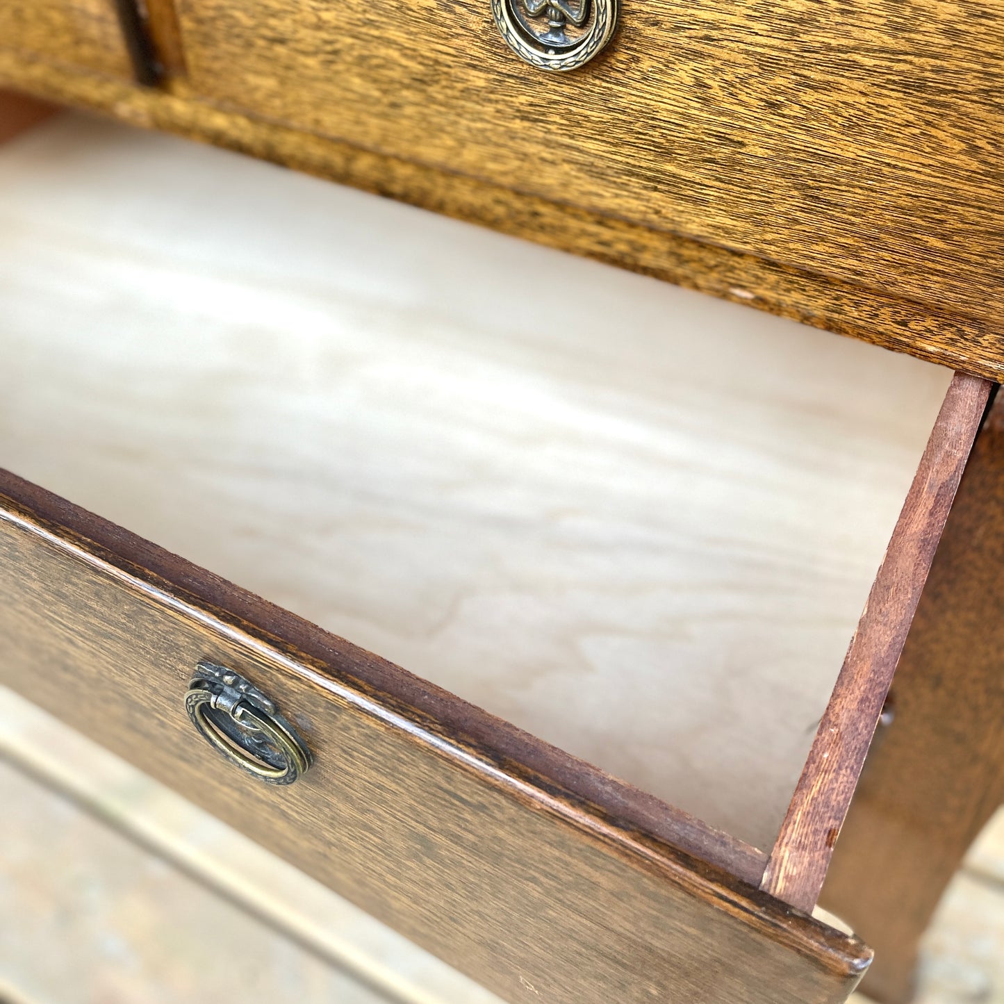 Dresser w/ Mirror